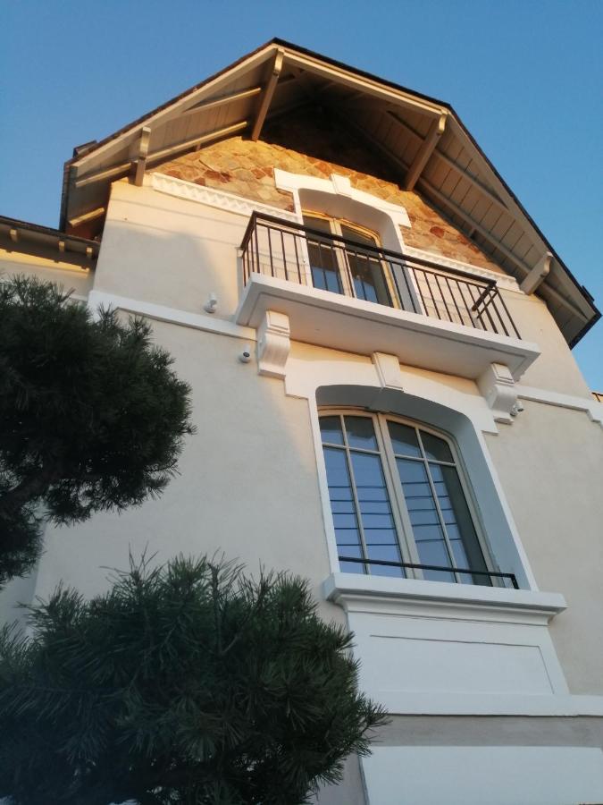 Appart Hotel & Spa La Villa Du Port ヴァンヌ エクステリア 写真